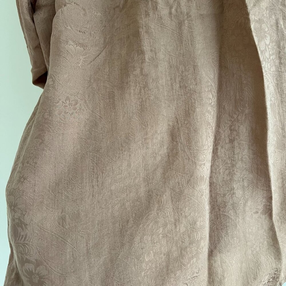 Vintage 100% Silk Jacquard Button Down Blouse Neutral Minimalist Quiet Luxury - Picture 9 of 9